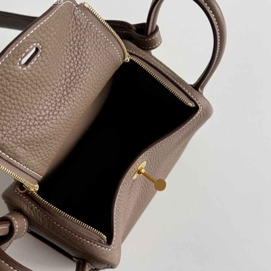 99新🆕 Hermès 愛馬仕 Mini Lindy 大象灰金釦一代-3