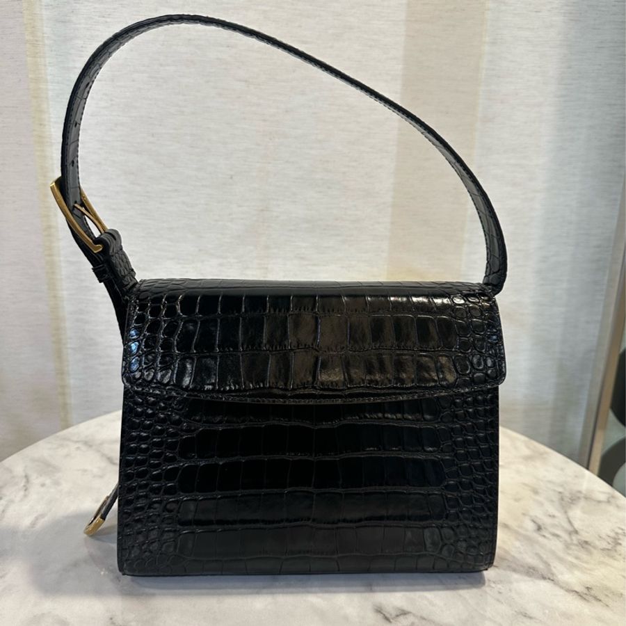 Balenciaga 黑牛皮鱷魚壓紋霧金釦下蓋肩背包-0