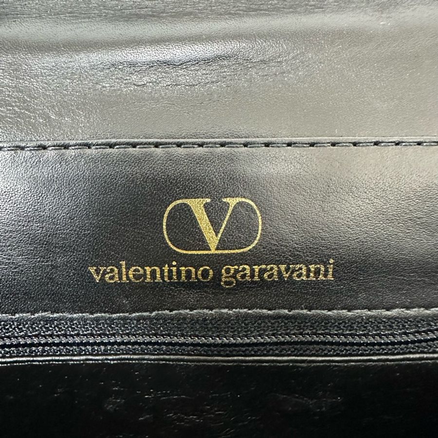 【赫蒂國際精品】Valentino 范倫鐵諾 金色燙印 斜背包 vintage-13