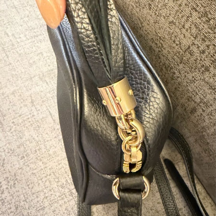 Gucci 黑色相機包 308364-13