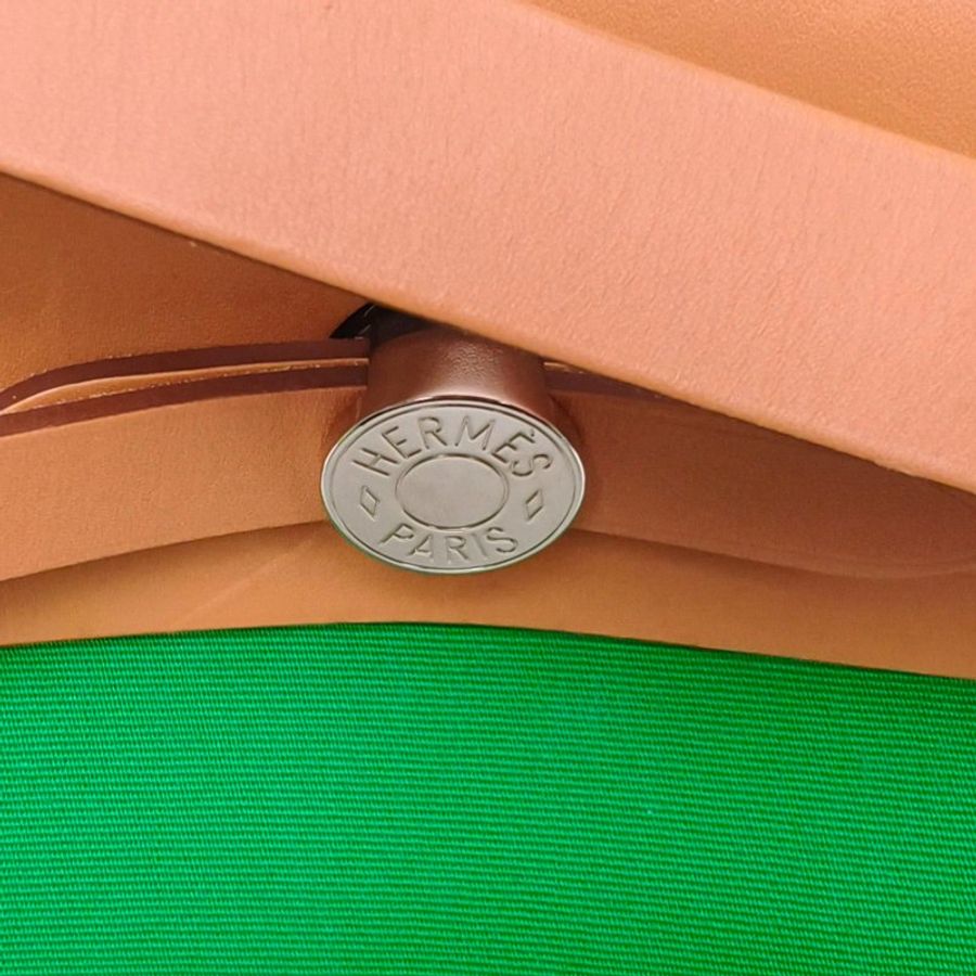HERMES Herbag31竹子綠帆布/Hunter牛皮框R銀扣肩背包-4