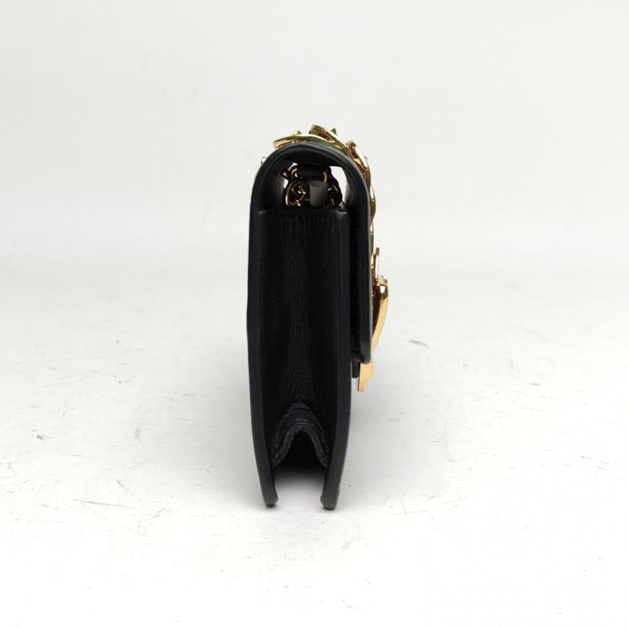 GUCCI Sylvie塞爾維亞絲帶包超Mini16.5黑色牛皮金扣肩背包-3