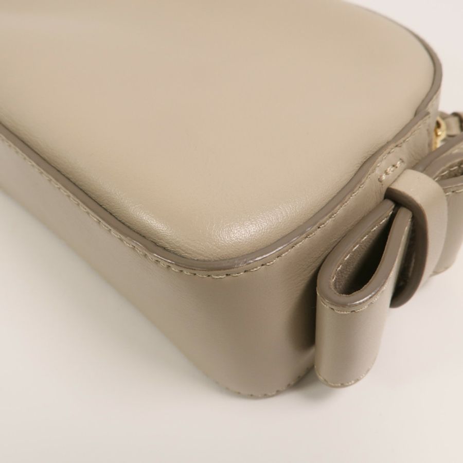 Chloe 牛皮皮革Mini Signature肩背袋-12
