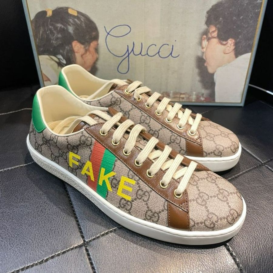 💎Han's house精品服飾💎GUCCI 古馳 滿版 LOGO 鞋 義大利製 現貨 27cm-0