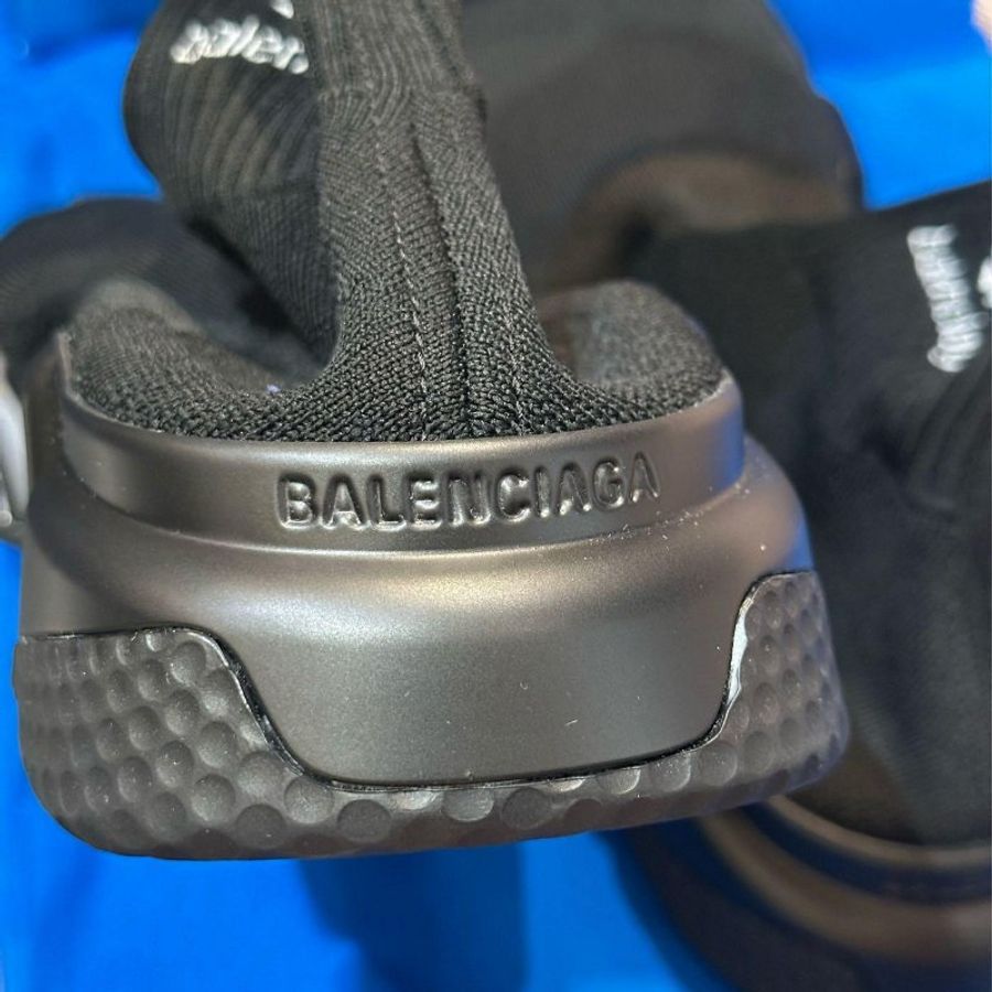 💎Han's house精品服飾💎Balenciaga 聯名 ADIDAS 巴黎世家 TRAINERS 針織 襪套 球鞋 現貨41原價30000-2