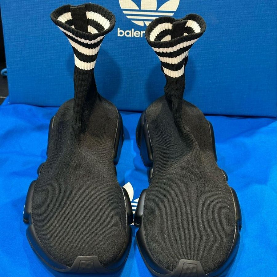 💎Han's house精品服飾💎Balenciaga 聯名 ADIDAS 巴黎世家 TRAINERS 針織 襪套 球鞋 現貨41原價30000-3