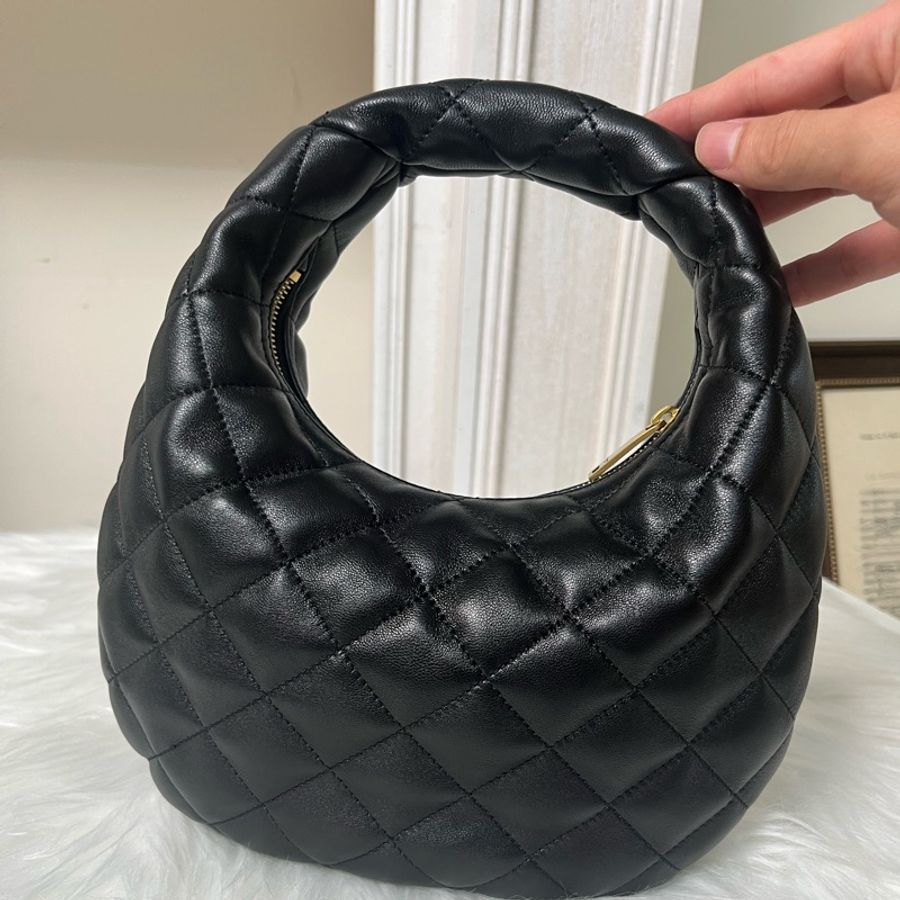 YSL Icarino small 絎縫納帕手袋 小號 黑金色-3