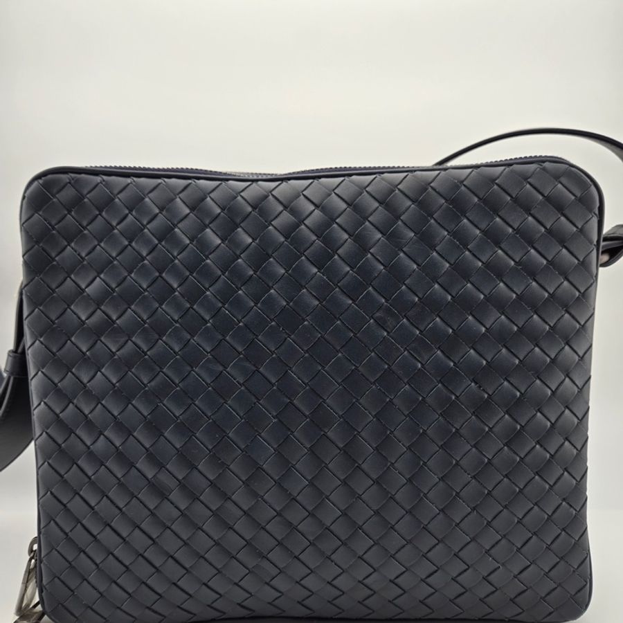 閒置新Bottega Veneta(葆蝶家)經典編織男士單肩斜挎-2