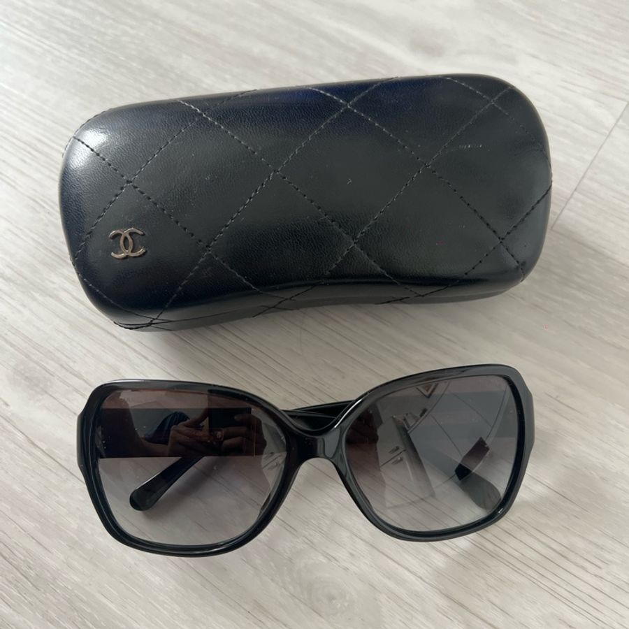 Chanel 5230Q 太陽眼鏡(大框方形系列) 小臉神器 割愛6580 正常使用痕跡 有盒 這個現在有的話新款都要20,000起跳了-14