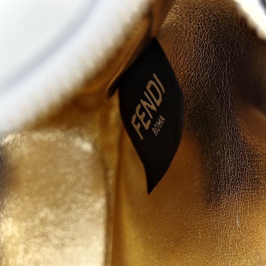 FENDI 芬迪 白金小牛皮 Fendigraphy MINI 半月包 手拿包 7AS089 專櫃 71400-17