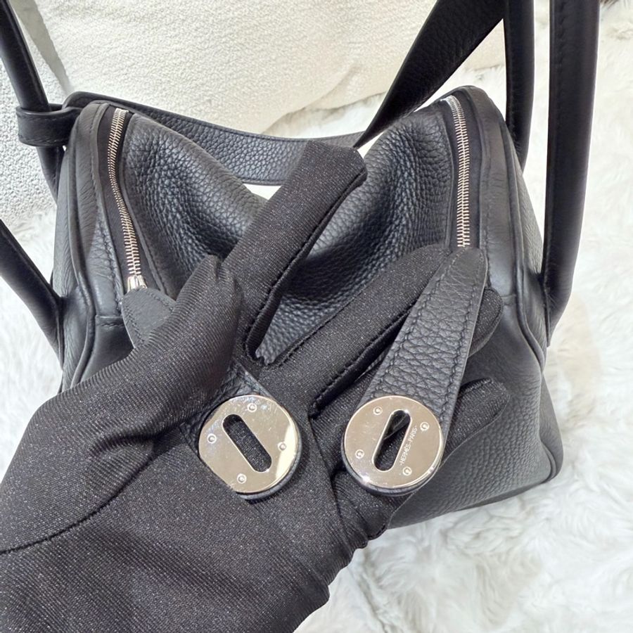 Hermes/ Lindy 26/ 黑銀/ Z刻-19