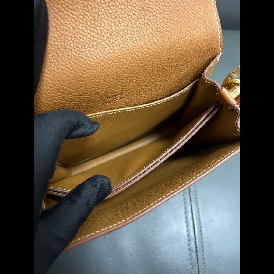 Hermes mini Roulis
金棕金扣猪鼻子19-14