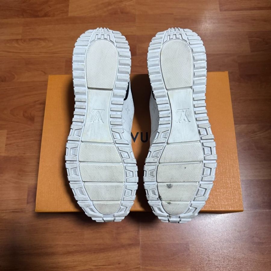 Lv Run Away壓印運動鞋 路易威登厚底休閒鞋 白灰 42碼-6