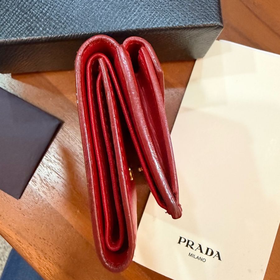 PRADA-3