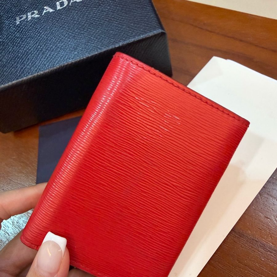 PRADA-26