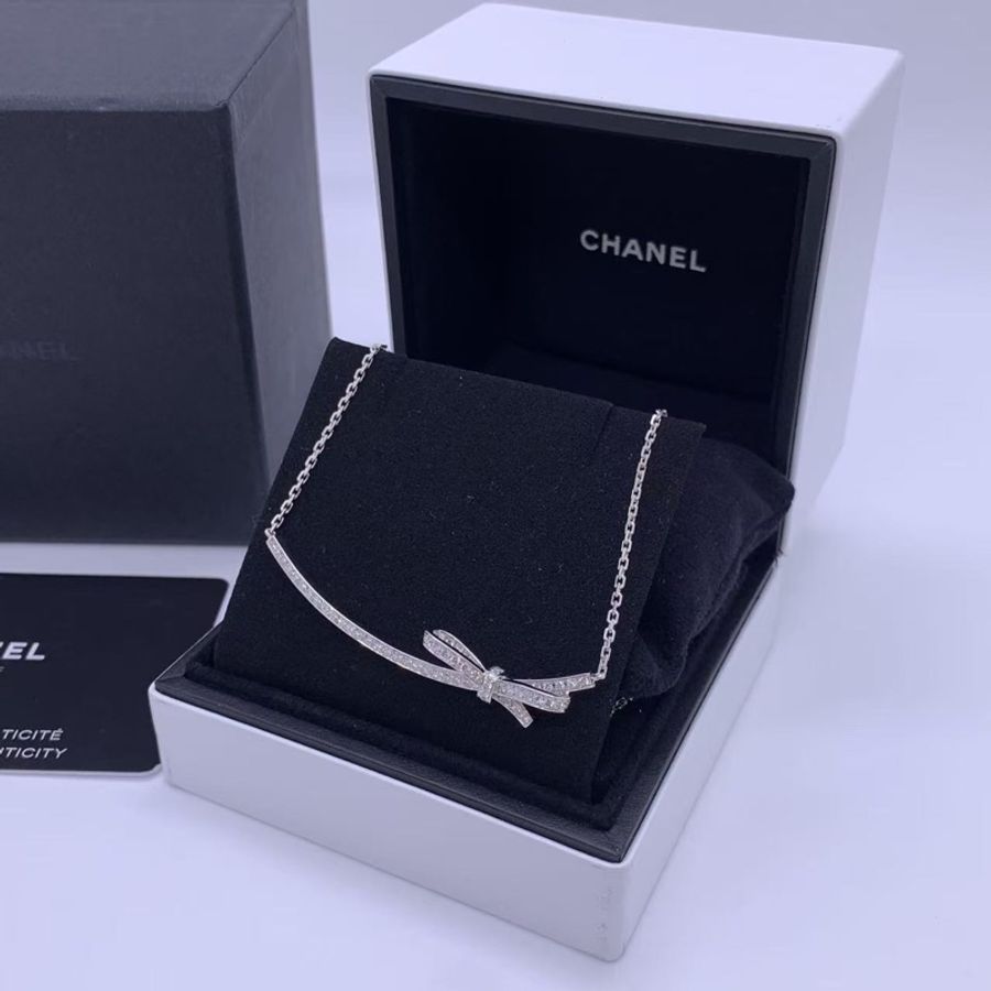 Chanel香奈儿RUBAN蝴蝶结项链 18K白金镶钻 ,2025购入-0