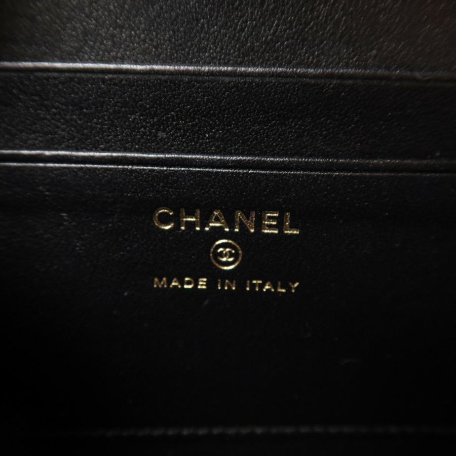CHANEL 牛皮皮革Filigree Camera Bag鏈帶肩背袋-5