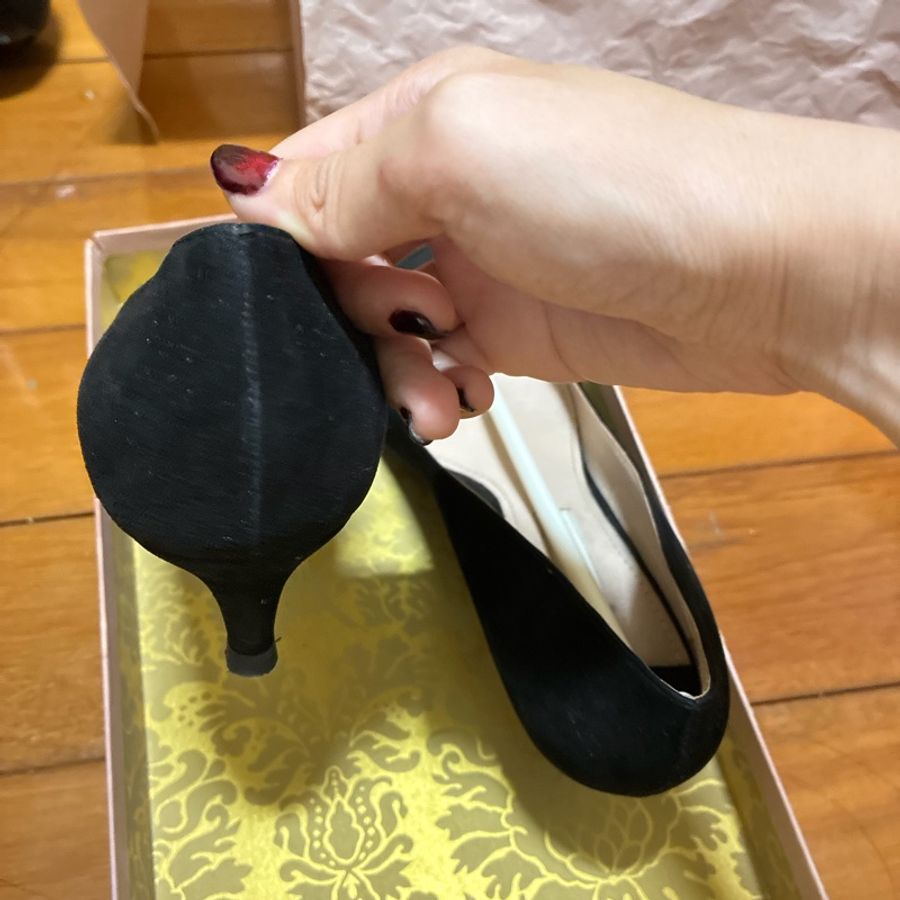 Miu Miu 女士黑色低跟鞋 36碼（已售出）-7