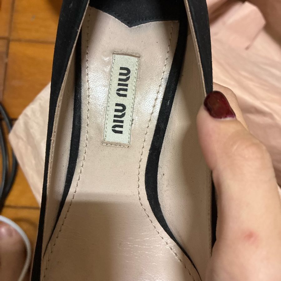 Miu Miu 女士黑色低跟鞋 36碼（已售出）-22