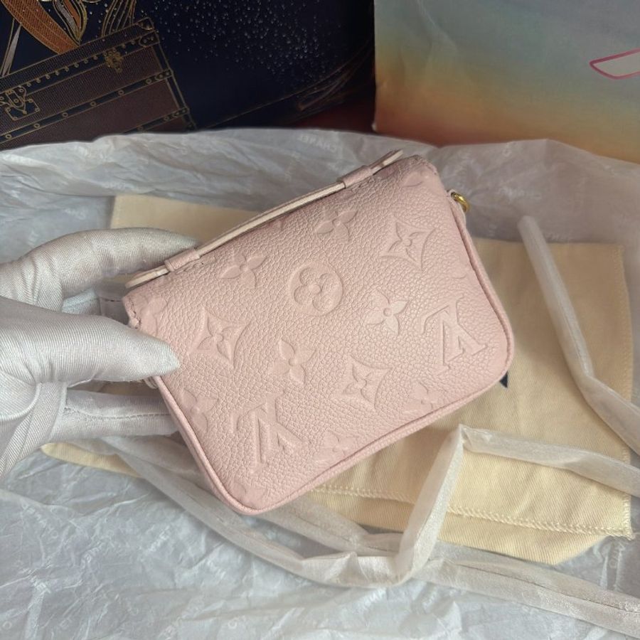 近新品 路易威登/Louis Vuitton 櫻花粉Micro Metis mini郵差包 鏈條肩背包芯片款-1