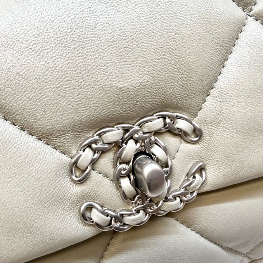 Chanel（超新✨鼠尾草灰19包AS1161B-17