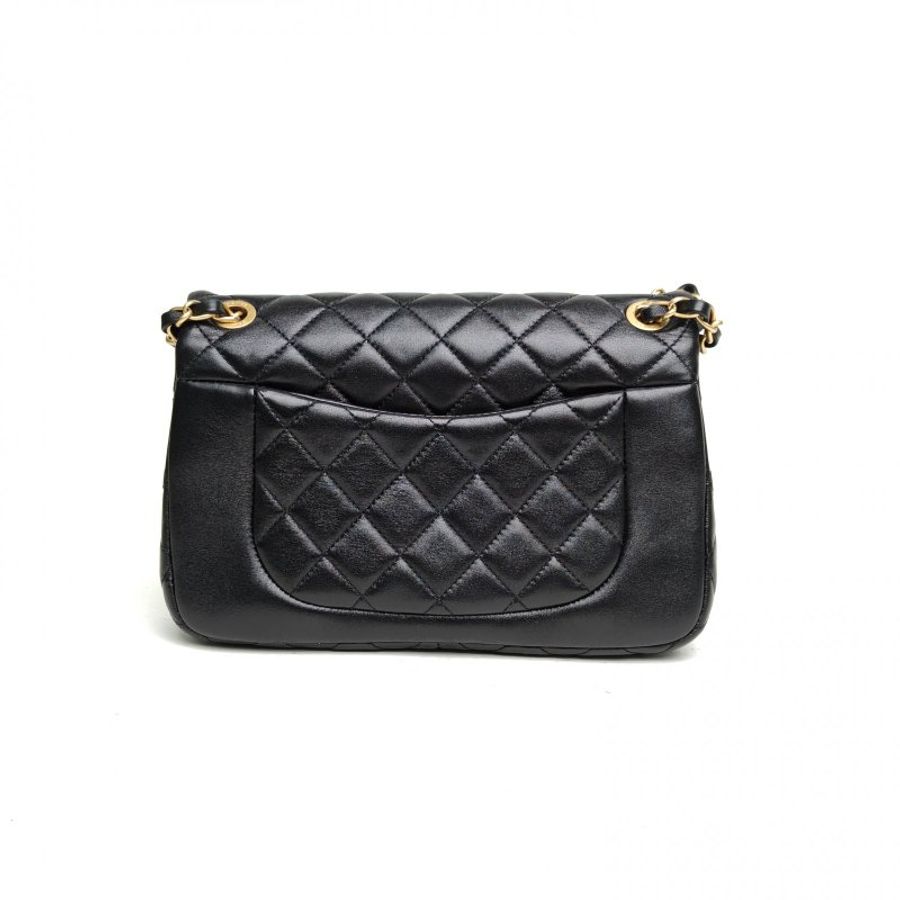 CHANEL 黑色羊皮晶片開金扣23KRabat雙口袋復古郵差包小號23肩背包-2