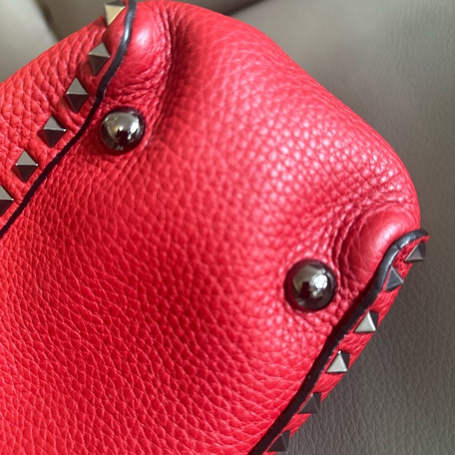 Valentino Rockstud牛皮紅色卯釘肩背包 附側背帶-13