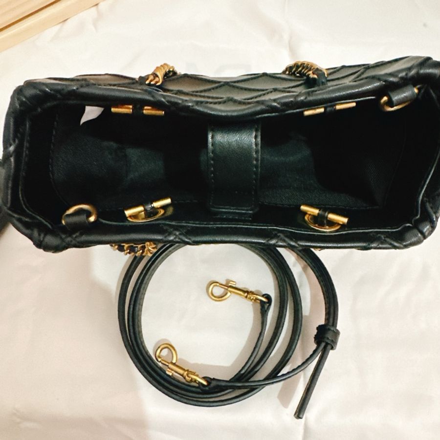 Tory Burch Fleming Mini 鍊條托特包｜納帕皮革｜手提斜背二用｜黑色-9