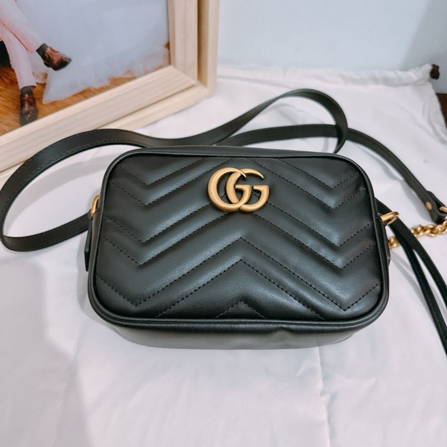 GUCCI GG Marmont 黑金相機包｜山形絎縫皮革｜斜背包-5