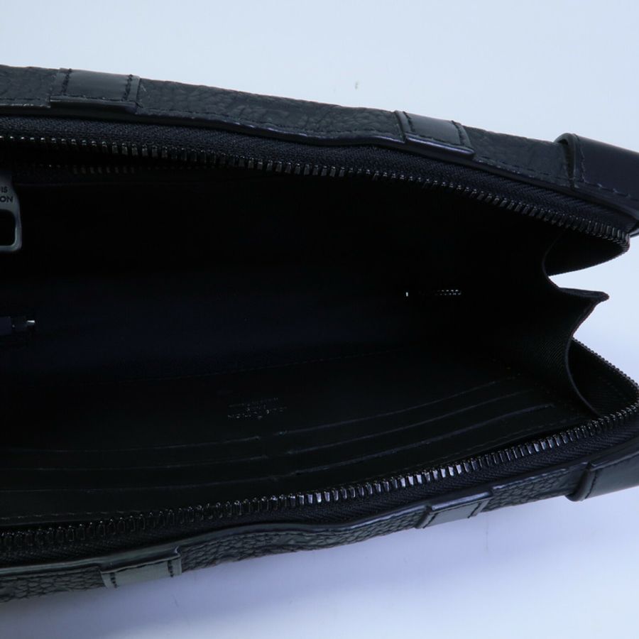 LOUIS VUITTON Monogram Taurillon Soft Trunk肩背袋-4