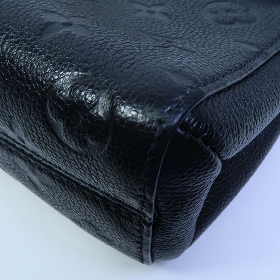 LOUIS VUITTON Monogram Empreinte Vavin BB鏈帶肩背袋-12