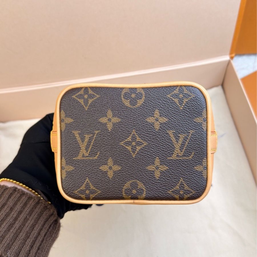 全新現貨 LV 當月票 noe小水桶老花 五金帶膜-6