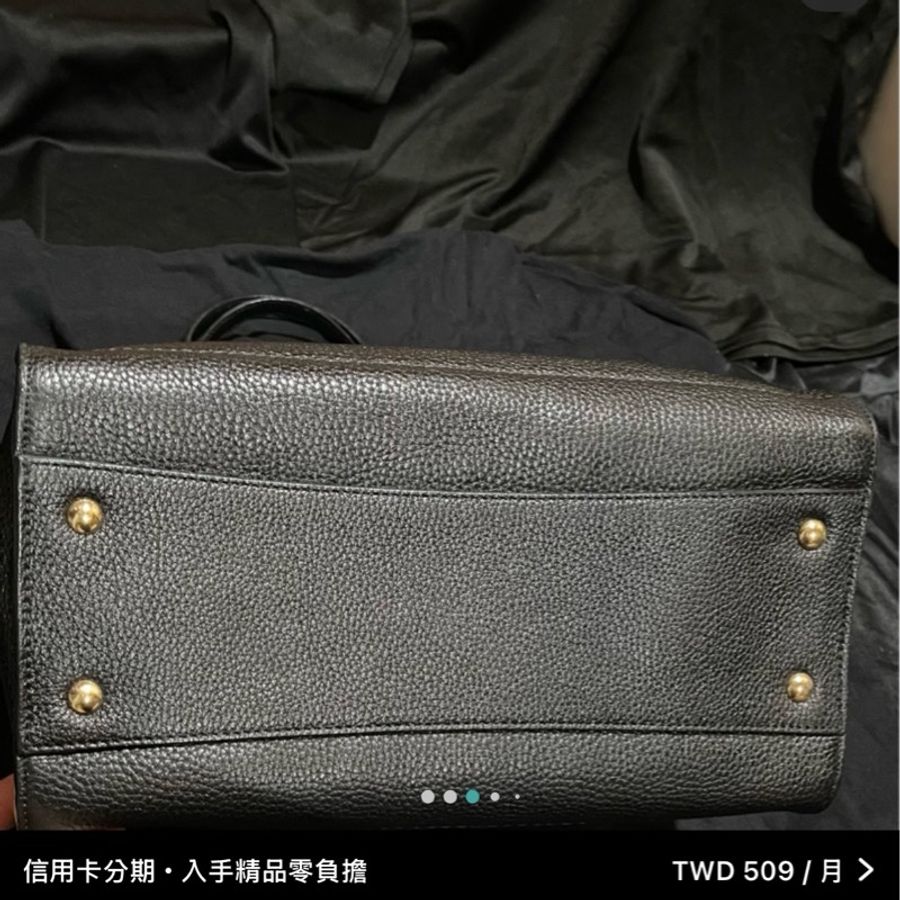黑色,長29 寬13 高27 提把長53-1