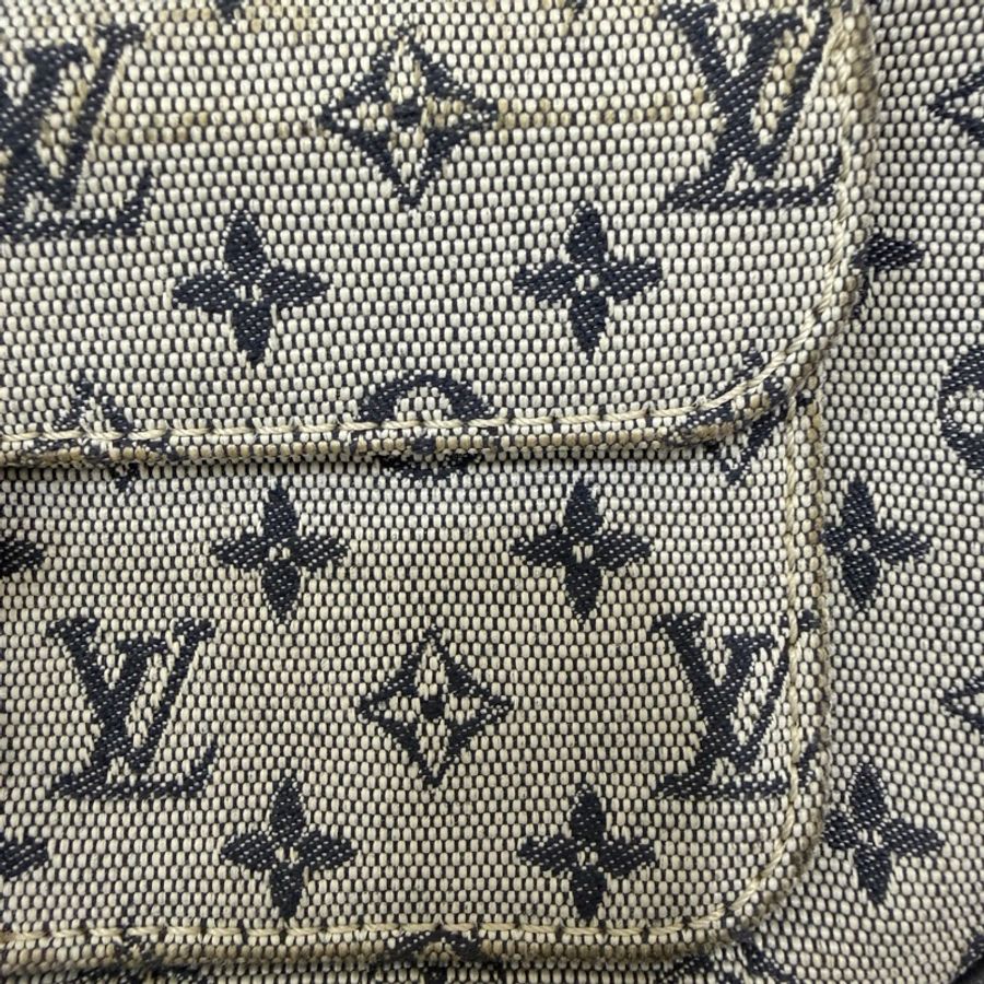 Louis Vuitton • 經典老花牛仔丹寧相機包-14