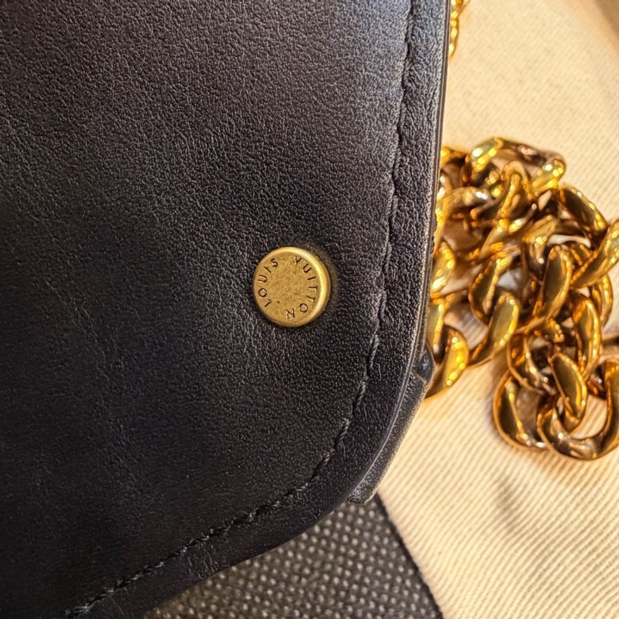LV New Wave Chain Bag黑牛皮彩色把手斜背包-36