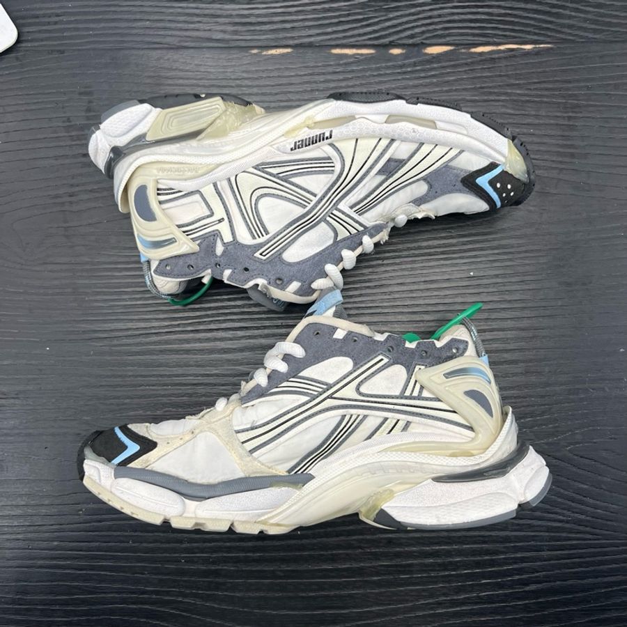 Balenciaga巴黎世家 runner 黑白灰 40 碼-5