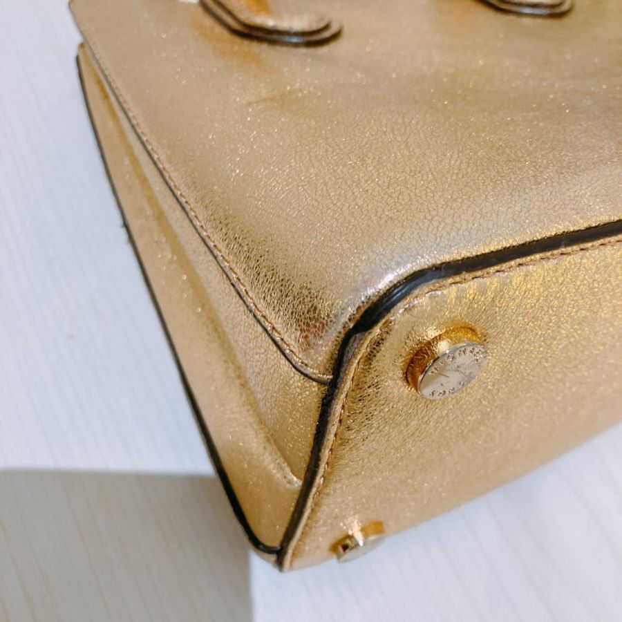 TK2007	Michael Kors Handbag 24cm Gold X GHW Leather With Lock Charm-25