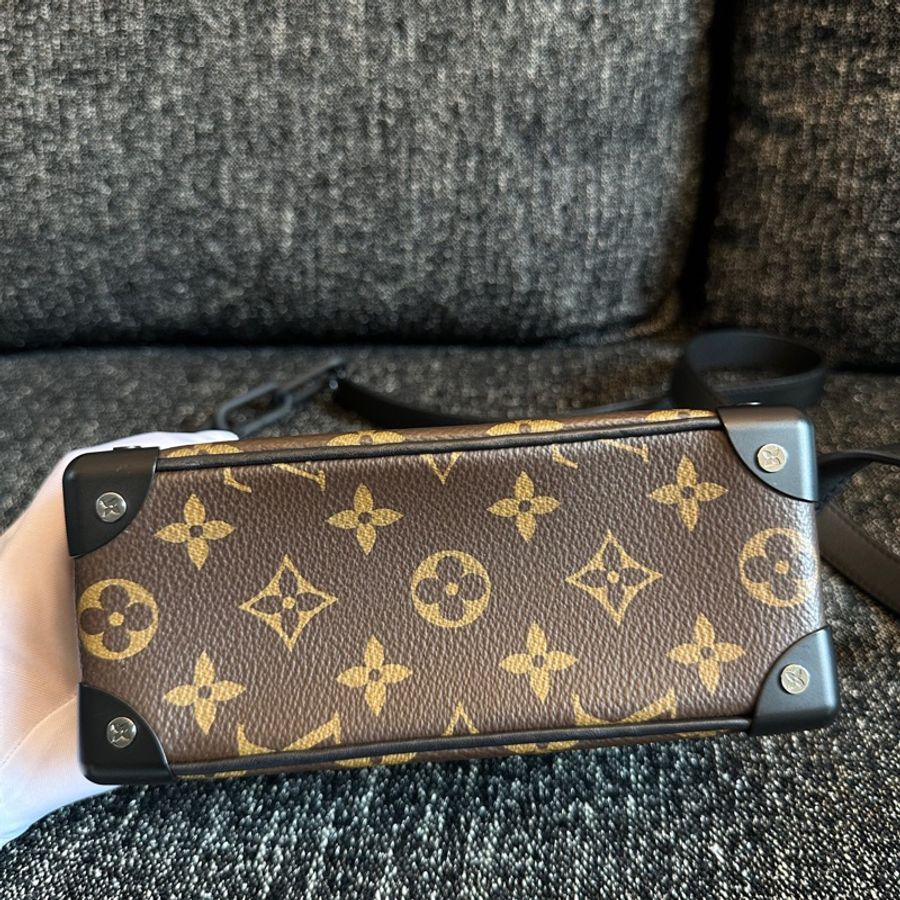 LouisVuitton 路易威登 SoftTrunk軟盒子包  芯片款 18.5x 13.0-2