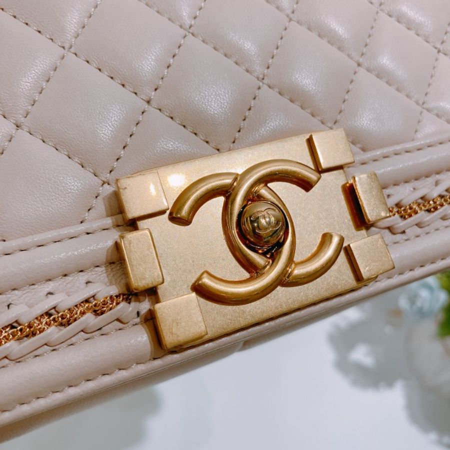 TW4819 Chanel 香奈兒中號特別版 leboy 羊皮 杏色金扣Boy Shoulder Bag Medium Lambskin-10
