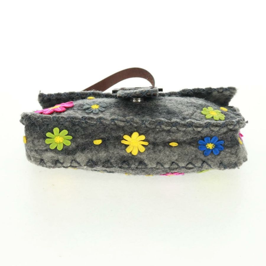 【日本直送】FENDI 花卉圖案 Mamma Baguette 單肩包 羊毛 灰色 銀色 正品 168312SAV-4