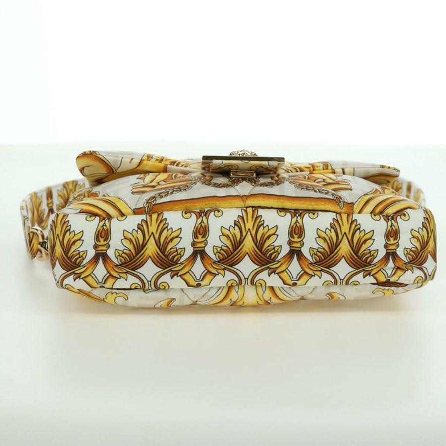 【日本直送】FENDI Zucca 帆布 Fenderche VERSACE Mamma Baguette 包款白色正品 173367SAM-4