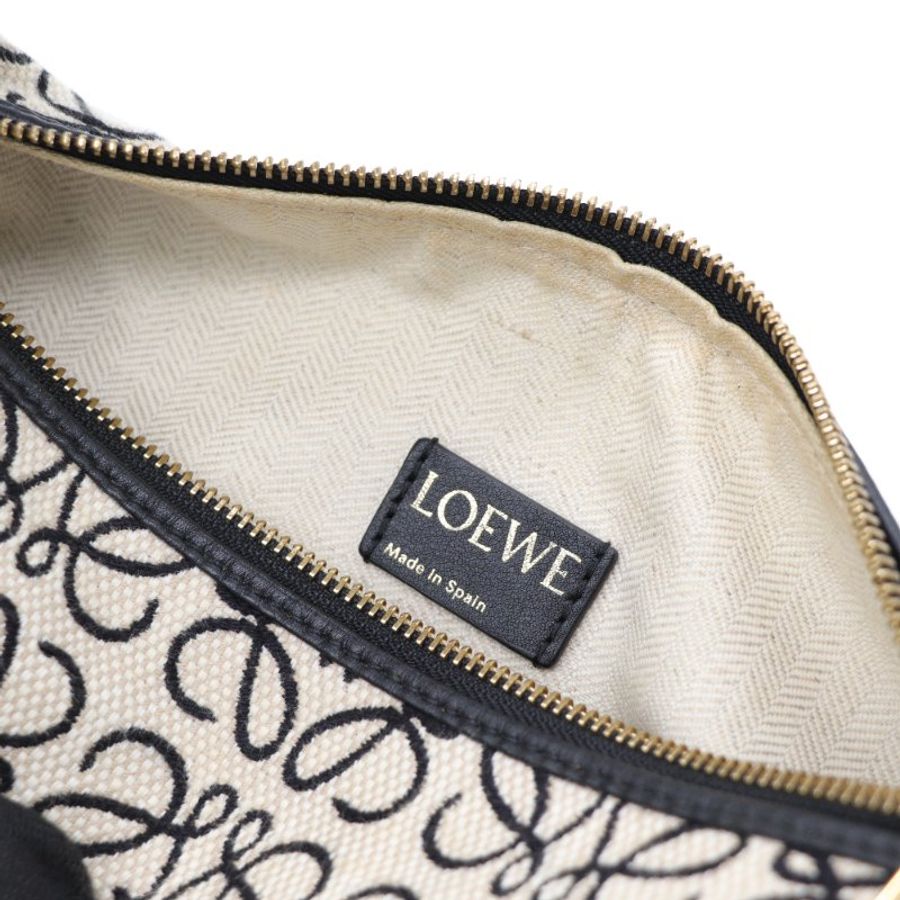 LOEWE 羅意威 餐盒包 黑白LOGO 緹花布 CUBI側肩背包/飯盒包/腋下包-13