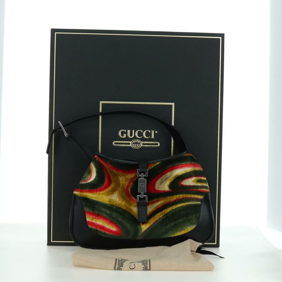 【日本直送】GUCCI Jackie 漩渦印花單肩包 天鵝絨 黑色 銀色 001 3306 正品 SW2243SM-11