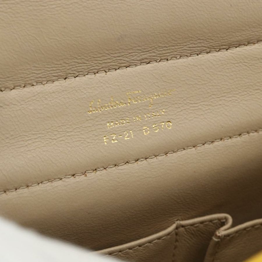 【日本直送】Salvatore Ferragamo Gancini 手提包 皮革 2way 黃色 金色 Auth ka3925A-18