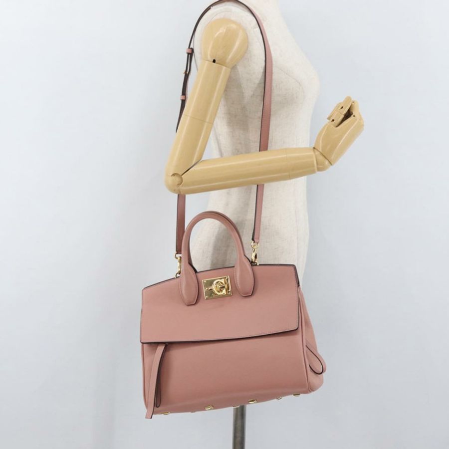 【日本直送】Salvatore Ferragamo Gancini 手提包 皮革 2way 粉金配色 Auth ka3924A-23