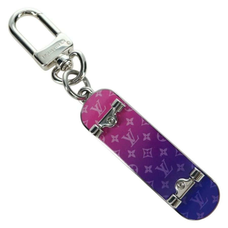 【日本直送】路易威登 Bijoux Sac Skate Board Charm 金屬銀色 MP3269 Auth 168252M-0