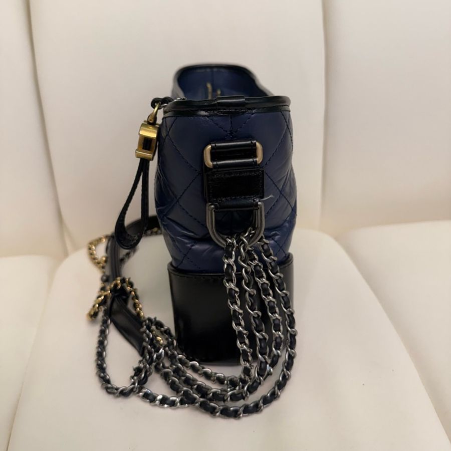 Chanel/香奈兒98新 29開 新中號流浪包 底長24 藍色拼黑色-5
