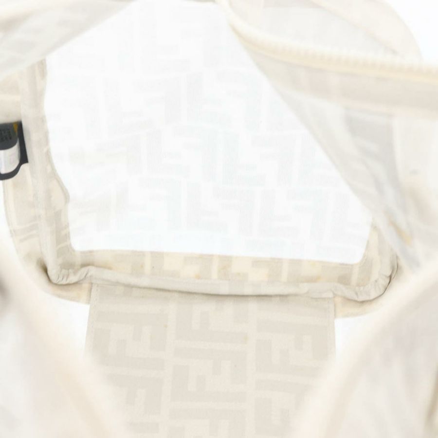 【日本直送】FENDI Zucca 帆布波士頓包白色銀色正品 SW2152V-18