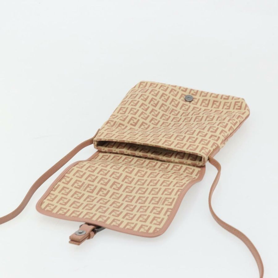 【日本直送】FENDI Zucchino帆布Mamma Baguette單肩包 粉紅銀色 正品 175474A-9