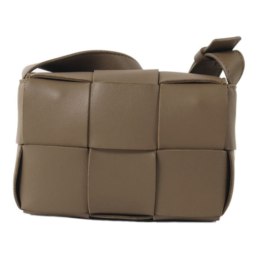 BOTTEGA VENETA 羊皮皮革Candy Cassette肩背袋-1